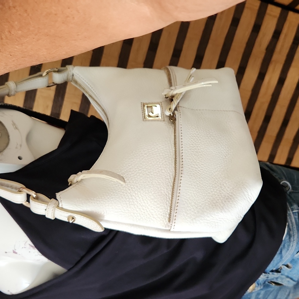 Dooney & Bourke white purse - Picture 11 of 13